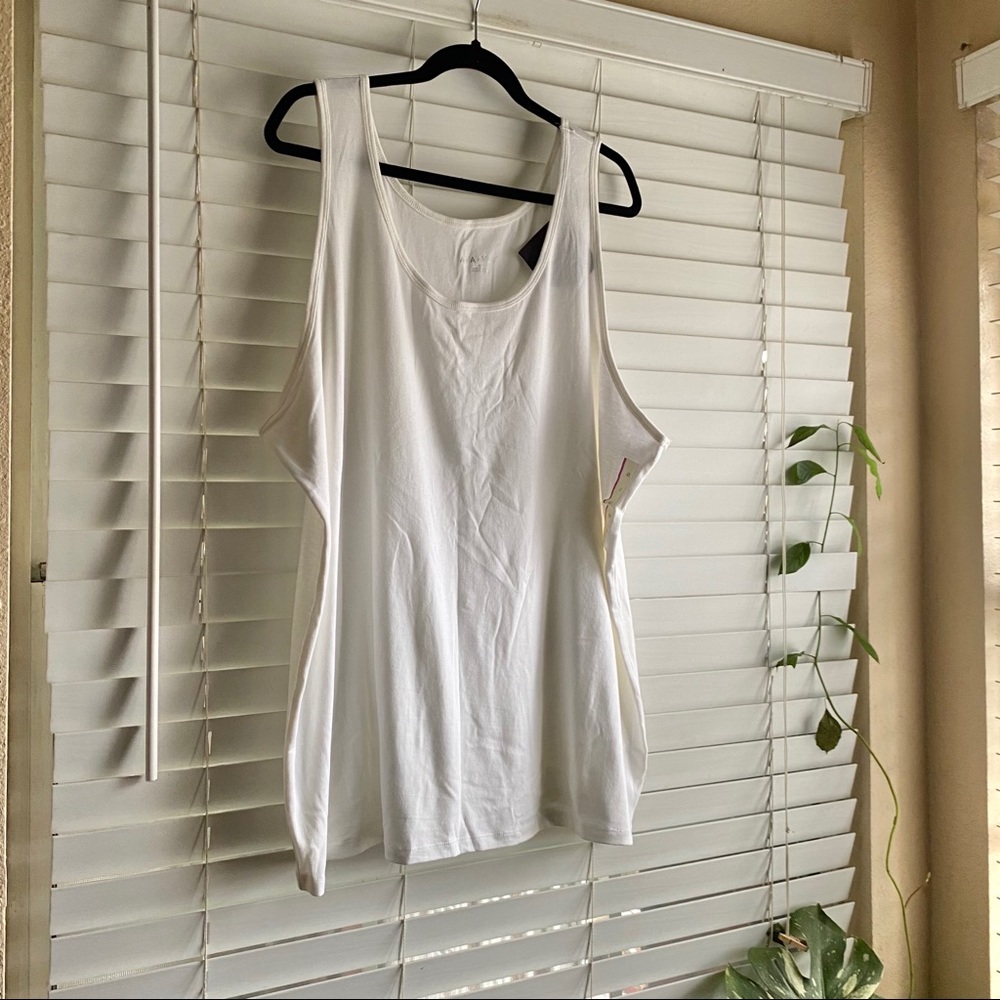 White tank